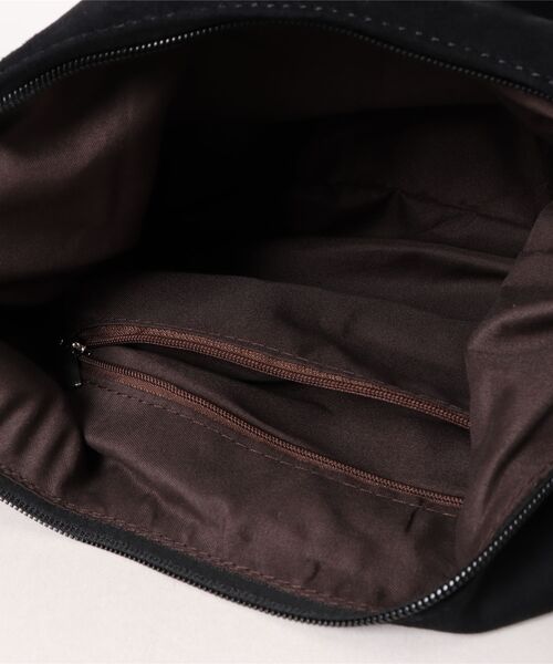 EPNK（イーピーエヌケー）の「Compact suede like shoulder bag / コンパクトスエードライクショルダーバッグ（ショルダーバッグ・メンズ・ネイビー/ブラウン/ダークブラウン/ブラック・ONE SIZE）」の10枚目の写真