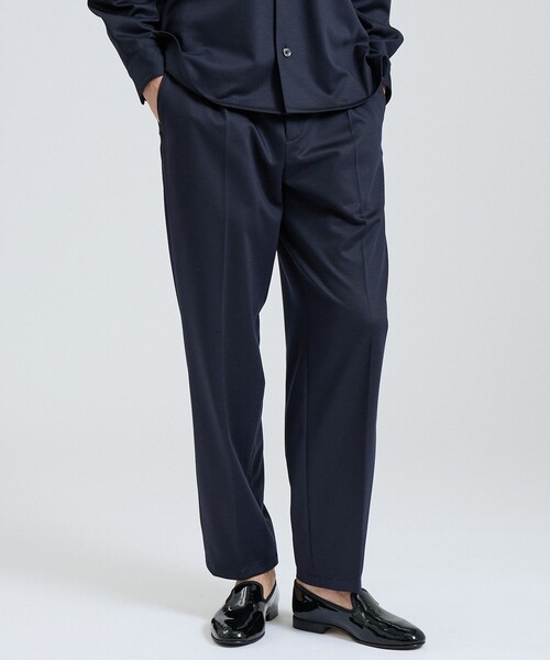 DESIGNWORKS（デザインワークス）の「モクロディー ワイドテーパードパンツ / セットアップ対応 / ストレッチ（スラックス・メンズ・ダークブラウン/ネイビー・50/48/46）」の2枚目の写真