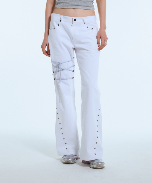 L11 RIBBON BOOTSCUT PANTS(WHITE)