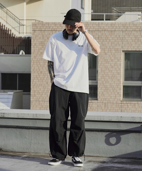 WILD THINGS（ワイルドシングス）の「WILD THINGS/ワイルドシングス OLD ICONS TEE ブランドロゴ プリントTシャツ 2026年春夏（Tシャツ/カットソー・メンズ・ホワイト/ブラック/カーキオリーブ・M/L/XL）」の11枚目の写真