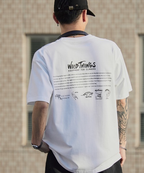 WILD THINGS（ワイルドシングス）の「WILD THINGS/ワイルドシングス OLD ICONS TEE ブランドロゴ プリントTシャツ 2026年春夏（Tシャツ/カットソー・メンズ・ホワイト/ブラック/カーキオリーブ・M/L/XL）」の6枚目の写真