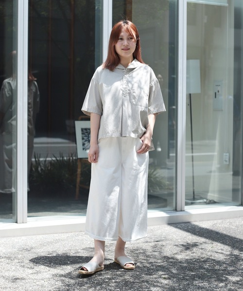 OMNIGOD（オムニゴッド）の「[OMNIGOD womens / オムニゴッド] 10ozデニム 5Pイージーワイドキュロット（デニムパンツ・レディース・ホワイト・2/3）」の21枚目の写真