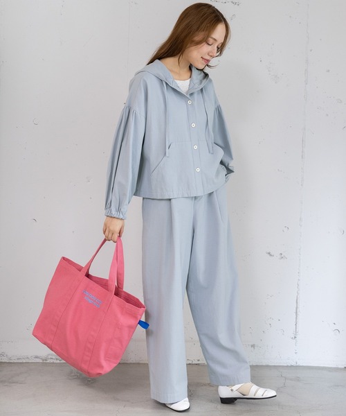 POU DOU DOU(プードゥドゥ)の「POU DOU DOUロゴ刺繍キャンバスバッグ(トートバッグ・レディース・ブルー/ネイビー/ピンク/キナリ・8)」の8枚目の写真