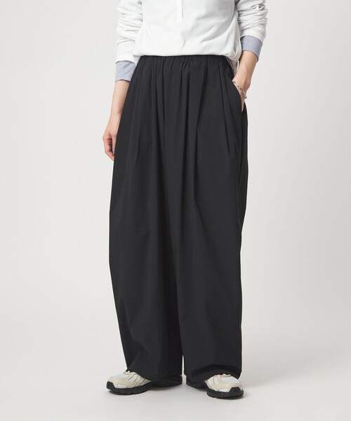 green label relaxing(グリーンレーベルリラクシング)の「【WEB限定】<at ease>2WAY ワイド パンツ 撥水 UVカット(その他パンツ・レディース・ブラウン/ブラック・FREE)」の20枚目の写真