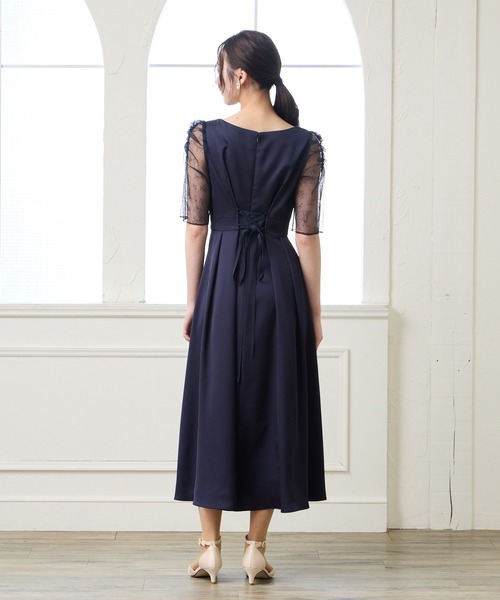 AIMER（エメ）の「サテンレースギャザースリーブフレアパーティードレス　結婚式　お呼ばれ　ドレス　20代 30代（ドレス・レディース・ネイビー/ピンク/サックスブルー・MEDIUM）」の22枚目の写真