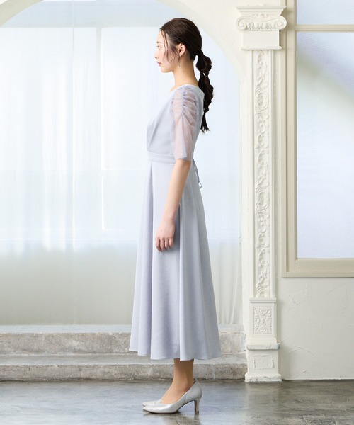 AIMER（エメ）の「サテンレースギャザースリーブフレアパーティードレス　結婚式　お呼ばれ　ドレス　20代 30代（ドレス・レディース・ネイビー/ピンク/サックスブルー・MEDIUM）」の5枚目の写真