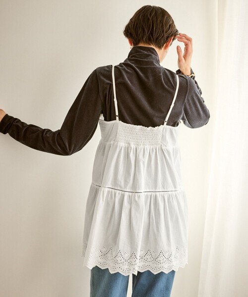 ROPE' PICNIC（ロペピクニック）の「Vネックティアードレースビスチェ（キャミソール・レディース・ホワイト・FREE）」の6枚目の写真