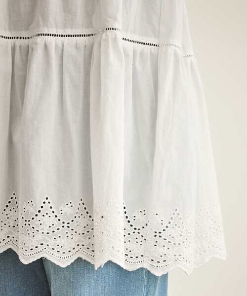 ROPE' PICNIC（ロペピクニック）の「Vネックティアードレースビスチェ（キャミソール・レディース・ホワイト・FREE）」の15枚目の写真