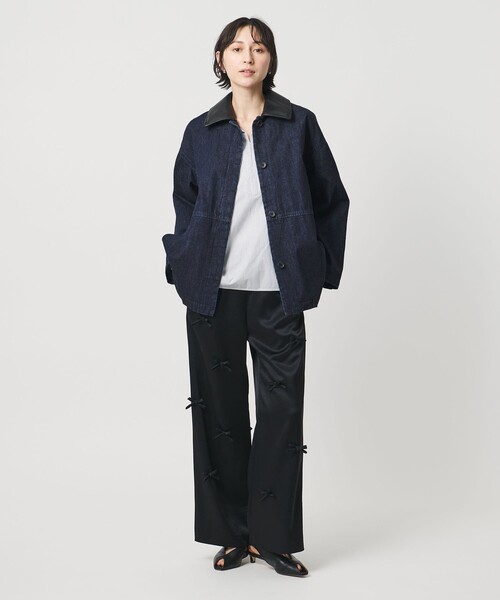UNITED ARROWS(ユナイテッドアローズ)の「デニム 2WAY ミドルコート(デニムジャケット・レディース・ネイビー・38/36)」の3枚目の写真
