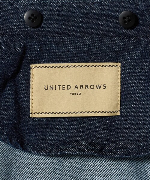 UNITED ARROWS(ユナイテッドアローズ)の「デニム 2WAY ミドルコート(デニムジャケット・レディース・ネイビー・38/36)」の22枚目の写真