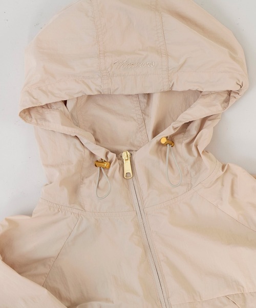 marmors（マルモア）の「【marmors】撥水パッカブルウィンドブレーカー（その他アウター・レディース・ブラウン/ライトベージュ/グレイッシュベージュ・36）」の18枚目の写真