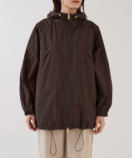 marmors（マルモア）の「【marmors】撥水パッカブルウィンドブレーカー（その他アウター・レディース・ブラウン/ライトベージュ/グレイッシュベージュ・36）」の5枚目の写真