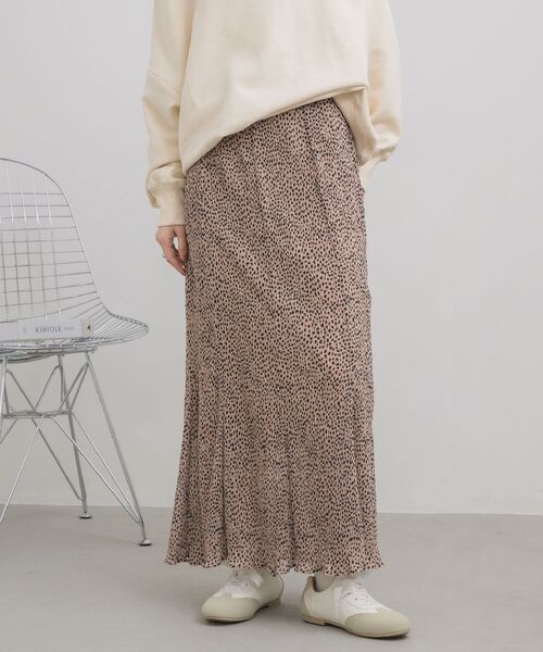 RETRO GIRL(レトロガール)の「シアープリーツナローSK(スカート・レディース・ブラック/アイボリー/ブラック系その他/ブラウン系その他・FREE)」の4枚目の写真