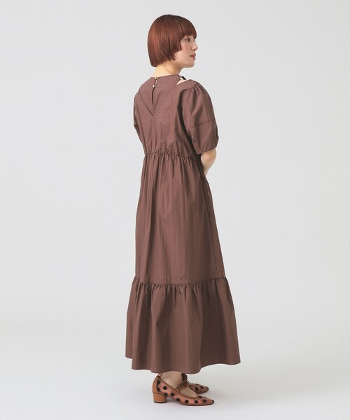 Ray BEAMS（レイビームス）の「【8/6 再値下げ】ショルダー スリット ワンピース（ワンピース・レディース・ブラック/ダークブラウン・0/1）」の6枚目の写真