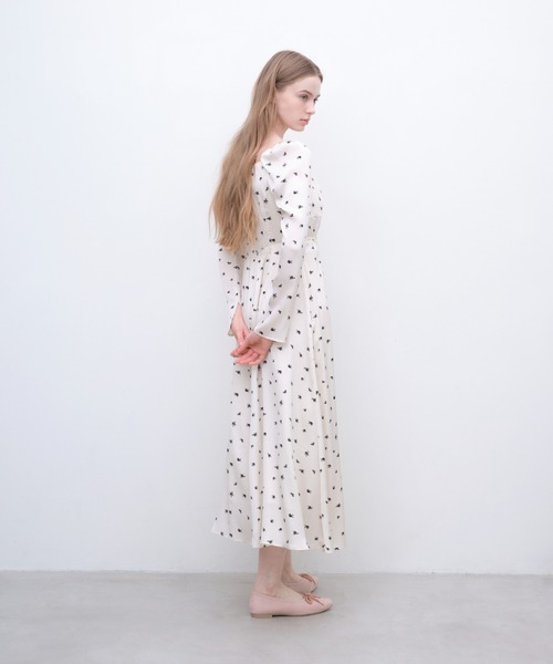 Launa lea(ラウナレア)の「【26春夏新作】ロープリボンスクエアトゥバレエシューズ(B7102A)(バレエシューズ・レディース・イエロー/ピンク/ブラック/ライトベージュ/グレー・22.5cm/23.0cm/23.5cm/24.0cm/24.5cm/22.0cm/25.0cm)」の19枚目の写真