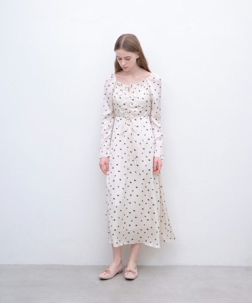Launa lea(ラウナレア)の「【26春夏新作】ロープリボンスクエアトゥバレエシューズ(B7102A)(バレエシューズ・レディース・イエロー/ピンク/ブラック/ライトベージュ/グレー・22.5cm/23.0cm/23.5cm/24.0cm/24.5cm/22.0cm/25.0cm)」の20枚目の写真