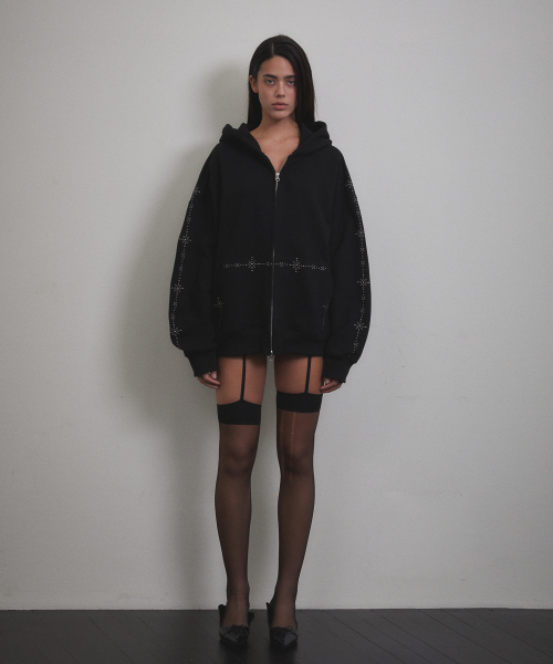VOONT（ブント）の「Stud Line Hood Zip-up (BLACK)（パーカー・レディース・ブラック・OS）」の17枚目の写真