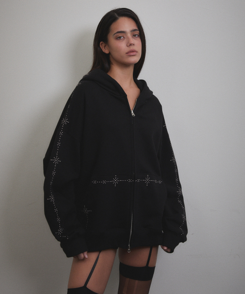 VOONT（ブント）の「Stud Line Hood Zip-up (BLACK)（パーカー・レディース・ブラック・OS）」の8枚目の写真