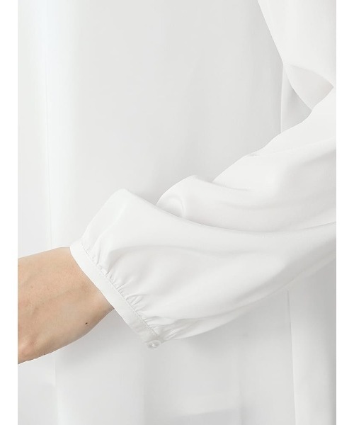 Perfect Suit FActory(パーフェクトスーツファクトリー)の「ギャザーレースブラウス オフホワイト/ブラック(Tシャツ/カットソー・レディース・オフホワイト・S/M)」の6枚目の写真