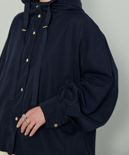 enhaut（アンオート）の「ウォッシュポリエステル マウンテンパーカー（マウンテンパーカー・レディース・ネイビー/アイボリー/ブラック・FREE）」の4枚目の写真