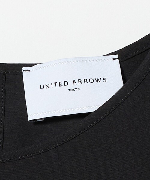 UNITED ARROWS(ユナイテッドアローズ)の「ラッセルレース コンビ ワンピース ‐ウォッシャブル‐(ワンピース・レディース・ホワイト/ブラック・36/38)」の5枚目の写真