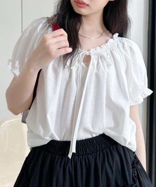 Ada.（エイダ）の「フロントリボン パフスリーブ Aラインチュニックブラウス（シャツ/ブラウス・レディース・イエロー/ホワイト/ブルー・FREE）」の16枚目の写真