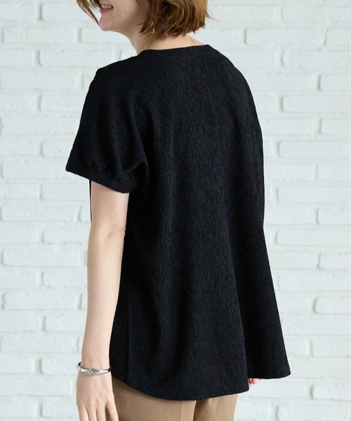 BELLUNA PLUS（ベルーナ）の「楊柳素材ドルマンプルオーバー（Tシャツ/カットソー・レディース・ブラック/アイボリー/セージグリーン/コーラル・MEDIUM/LARGE/X-LARGE）」の14枚目の写真