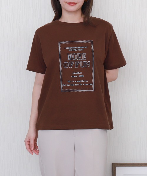 libelle more(リベル モア)の「USAコットンプリント刺繍Tシャツ【接触冷感】(Tシャツ/カットソー・レディース・チャコールグレー/オフホワイト/ブラック/ブラウン・M/L)」の4枚目の写真