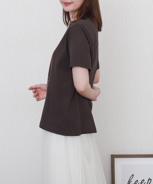 libelle more(リベル モア)の「USAコットンプリント刺繍Tシャツ【接触冷感】(Tシャツ/カットソー・レディース・チャコールグレー/オフホワイト/ブラック/ブラウン・M/L)」の9枚目の写真