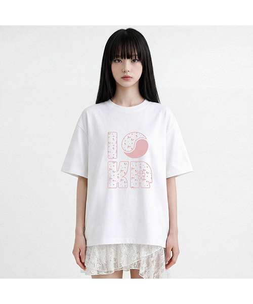RANDOMOFF(ランダムオフ)の「I LOVE KR OVER FIT T-SHIRT (3color)(Tシャツ/カットソー・レディース・ライトグレー/ホワイト/ブラック・SMALL/MEDIUM/LARGE/X-LARGE)」の2枚目の写真