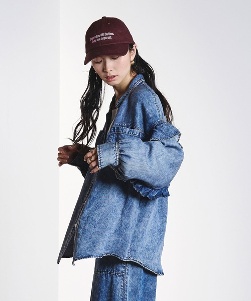 ROSE BUD(ローズバッド)の「LIGHT OZ FRILL DENIM SHIRT(シャツ/ブラウス・レディース・ライトインディゴブルー/インディゴブルー・ONE SIZE)」の10枚目の写真