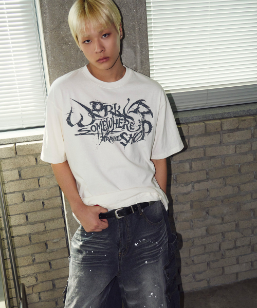 TRAVEL(トラベル)の「カリグラフィーピグメント半袖Tシャツクリーム(Tシャツ/カットソー・レディース・その他・SMALL/MEDIUM/LARGE/X-LARGE)」の4枚目の写真