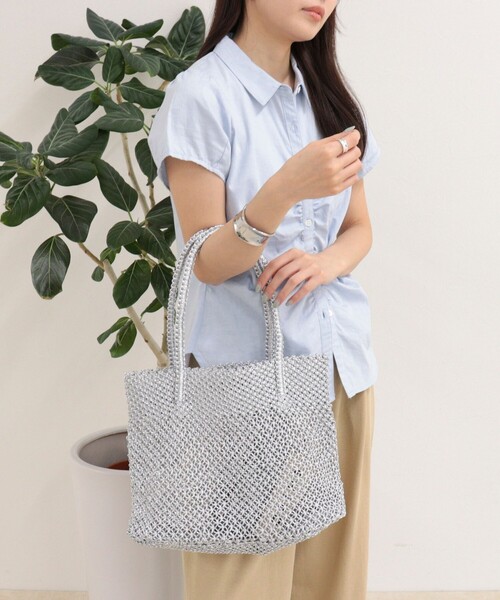 fredy emue(フレディエミュ)の「【BAGMATI/バグマティ】ラメコードメッシュトートバッグ(トートバッグ・レディース・シルバー/ゴールド・FREE)」の2枚目の写真