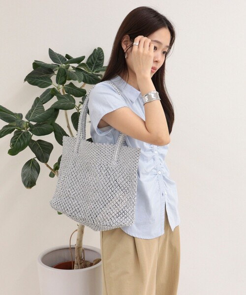 fredy emue(フレディエミュ)の「【BAGMATI/バグマティ】ラメコードメッシュトートバッグ(トートバッグ・レディース・シルバー/ゴールド・FREE)」の5枚目の写真