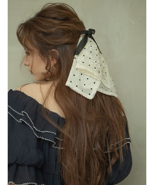 LILY BROWN(リリーブラウン)の「コットンレースバレッタ(その他ヘアアクセサリー・レディース・イエロー/ドット/ホワイト/ピンク・F)」の5枚目の写真