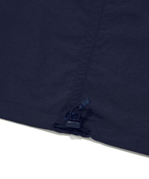YALE(イェール)の「ナイロンスポーティコーチシャツネイビー(シャツ/ブラウス・レディース・その他・LARGE/MEDIUM/SMALL/X-LARGE/X-SMALL/XX-LARGE)」の5枚目の写真