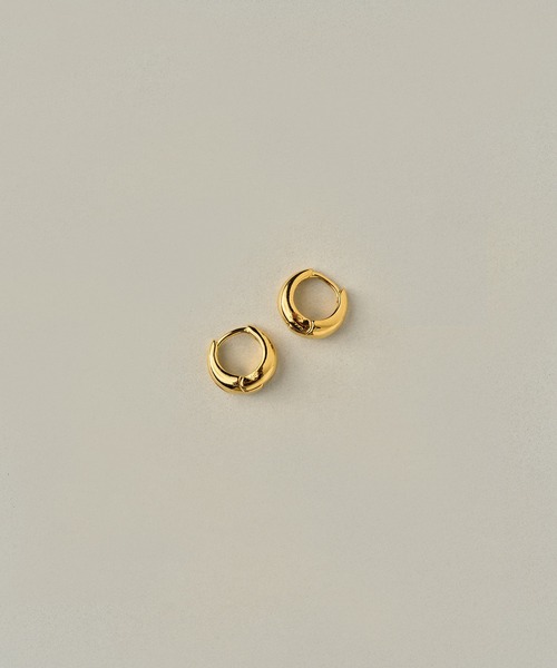 VATSURICA（バツリカ）の「〈LOINE〉金属アレルギー対応 / ステンレス / ミニ ドロップ フープピアス 11mm（ピアス（両耳用）・レディース・ゴールド・FREE）」の8枚目の写真