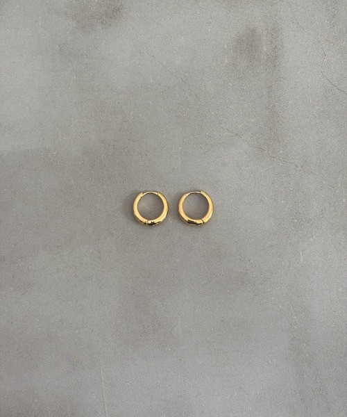 VATSURICA（バツリカ）の「〈LOINE〉金属アレルギー対応 / ステンレス / ミニ ドロップ フープピアス 11mm（ピアス（両耳用）・レディース・ゴールド・FREE）」の10枚目の写真