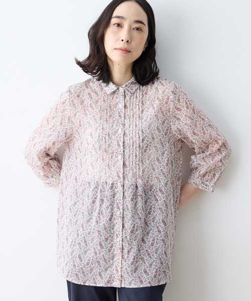 DECOY SINCE 1981(デコイシンスイチキュウハチイチ)の「【Liberty】花柄リバティシアーピンタックブラウス(シャツ/ブラウス・レディース・ブルー/ピンク・9号/11号/13号)」の8枚目の写真