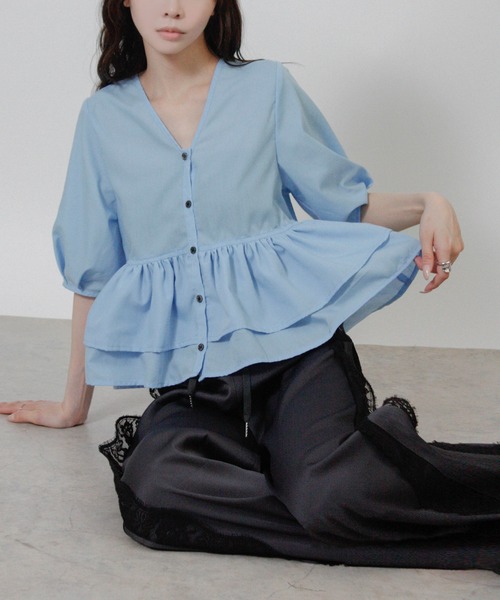 Social GIRL(ソーシャルガール)の「2026SS 2WAY フリル ペプラムブラウス 半袖(シャツ/ブラウス・レディース・ブラック/ライトブルー/ホワイト・M)」の4枚目の写真