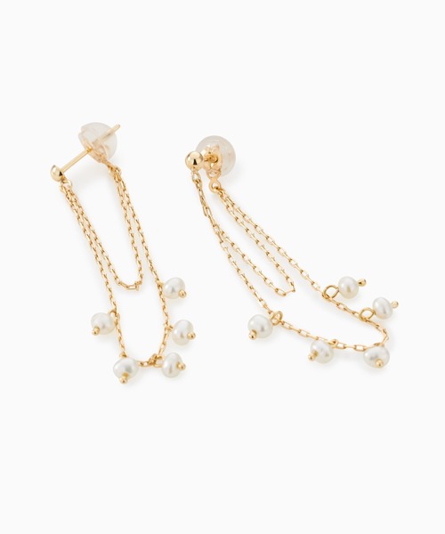 festaria bijou SOPHIA（フェスタリアビジュソフィア）の「K10YG 淡水パール ピアス（ピアス（両耳用）・レディース・イエローゴールド・ONE SIZE）」の2枚目の写真