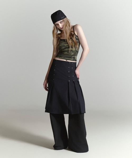 HALF DEVIL US(ハーフデビルアス)の「ハイブリッドマルチプリーツスカート_ブラック(スカート・レディース・その他・SMALL/MEDIUM)」の2枚目の写真
