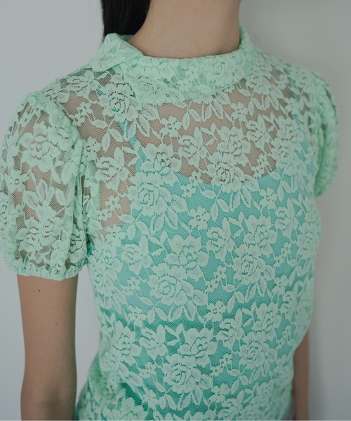 FEKETE（フェケテ）の「lace asymmetric collar puff blouse / 総レースパフスリーブブラウス（Tシャツ/カットソー・レディース・ミント/ホワイト/ブラック・SMALL/LARGE/MEDIUM）」の14枚目の写真