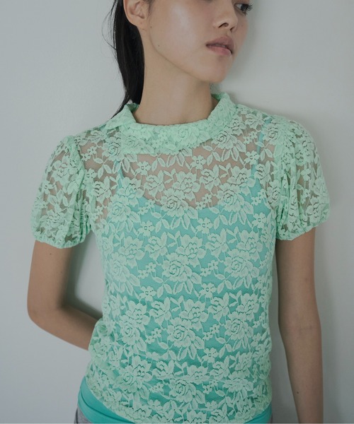 FEKETE（フェケテ）の「lace asymmetric collar puff blouse / 総レースパフスリーブブラウス（Tシャツ/カットソー・レディース・ミント/ホワイト/ブラック・SMALL/LARGE/MEDIUM）」の7枚目の写真