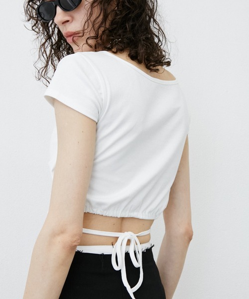 uyu.（ウユ）の「バッグオープンカップ付きカットソー（Tシャツ/カットソー・レディース・グリーン/ホワイト/ブラック・FREE）」の2枚目の写真