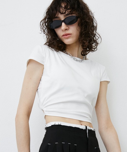 uyu.（ウユ）の「バッグオープンカップ付きカットソー（Tシャツ/カットソー・レディース・グリーン/ホワイト/ブラック・FREE）」の20枚目の写真
