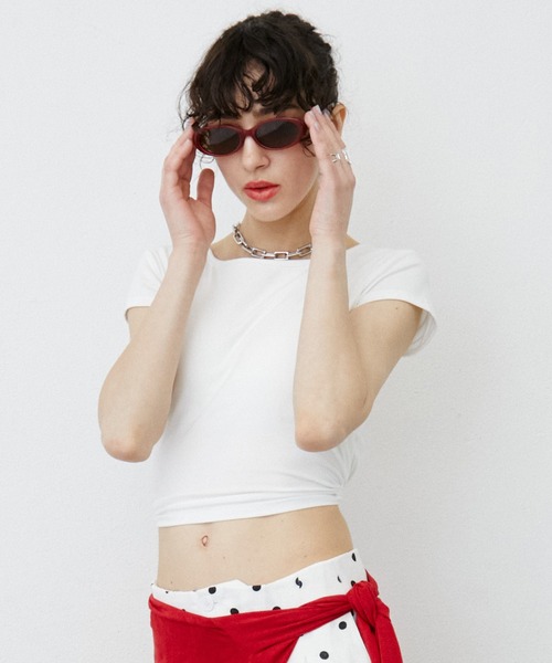 uyu.（ウユ）の「バッグオープンカップ付きカットソー（Tシャツ/カットソー・レディース・グリーン/ホワイト/ブラック・FREE）」の19枚目の写真