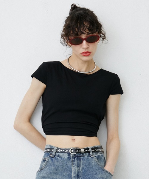 uyu.（ウユ）の「バッグオープンカップ付きカットソー（Tシャツ/カットソー・レディース・グリーン/ホワイト/ブラック・FREE）」の12枚目の写真
