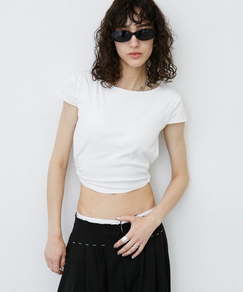 uyu.（ウユ）の「バッグオープンカップ付きカットソー（Tシャツ/カットソー・レディース・グリーン/ホワイト/ブラック・FREE）」の8枚目の写真
