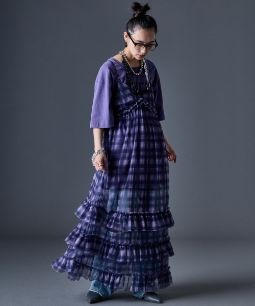 GEVS.（ジェイヴィス）の「シアーチェックキャミソールワンピース＜大きいサイズ有＞GEVS.（ワンピース・レディース・ピンク系/ブルー系・LL/L/M/5L/4L/3L）」の3枚目の写真